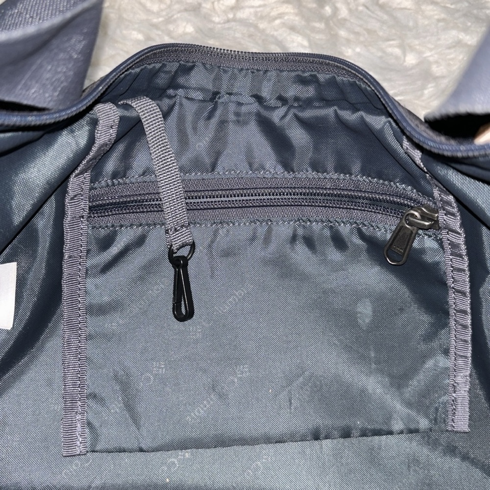 Columbia Sportswear Co. Canvas Crossbody Shoulder Bag - Picture 10 of 16